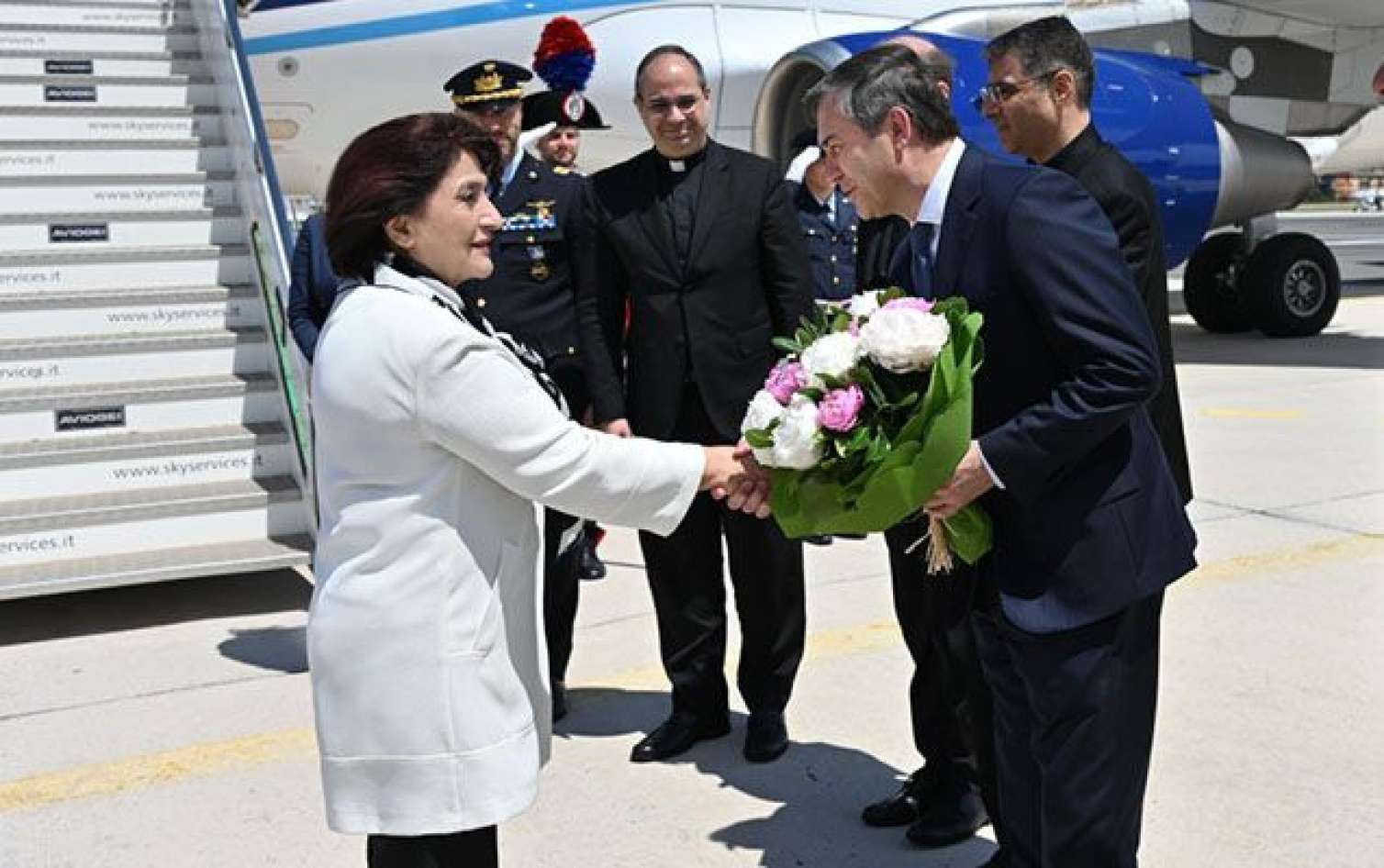 Qafarova Papanın andiçmə mərasimində iştirak edəcək 