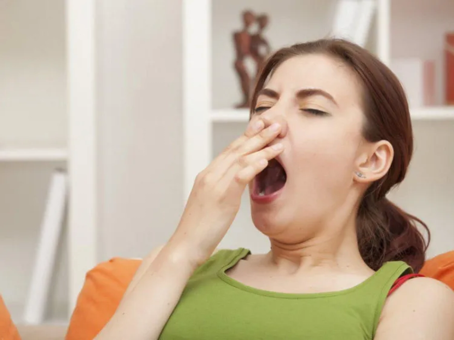 Əsnəmək niyə TƏHLÜKƏLİDİR? 