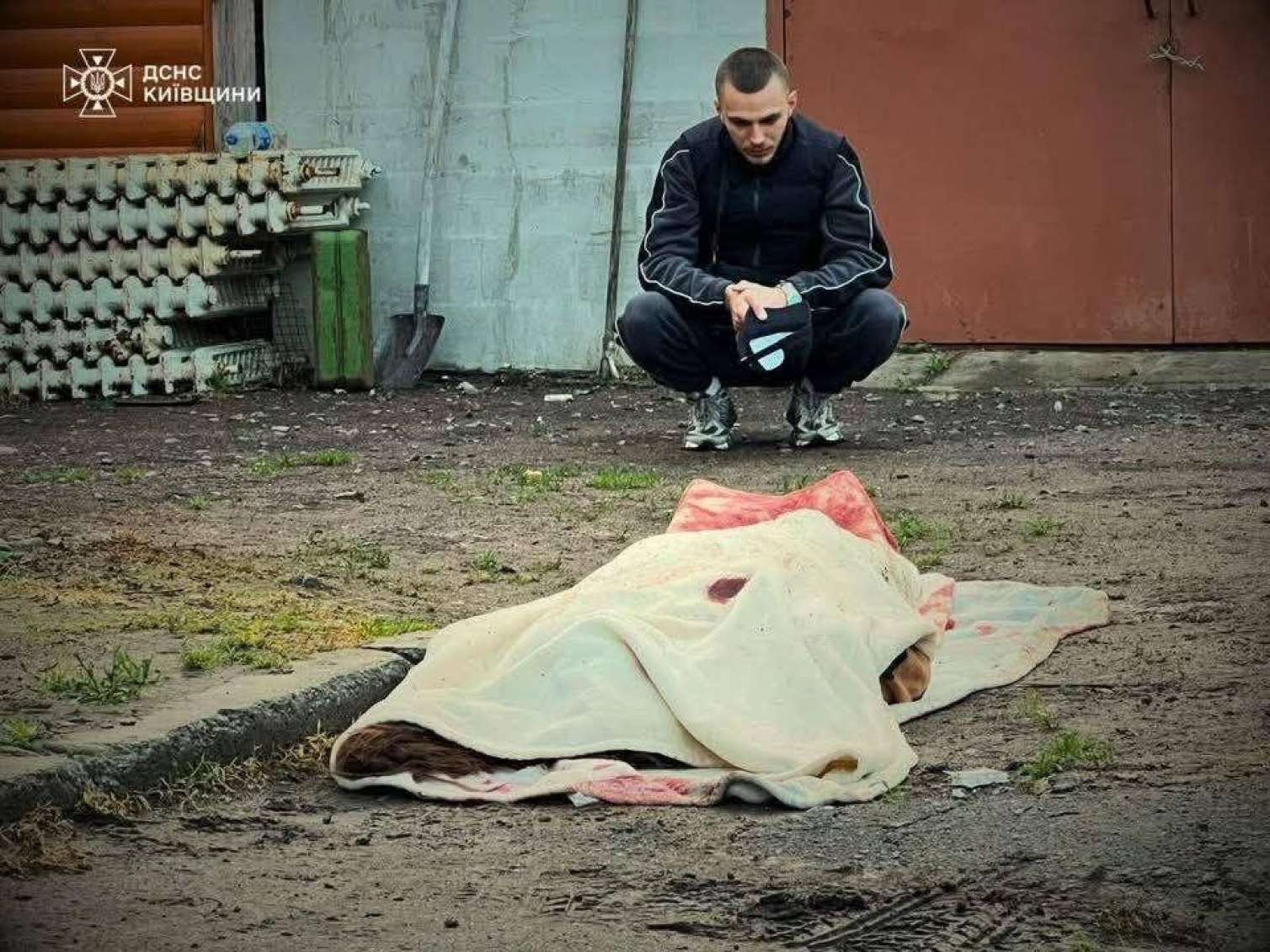 Oğluna sipər olan ana həlak oldu - FOTO