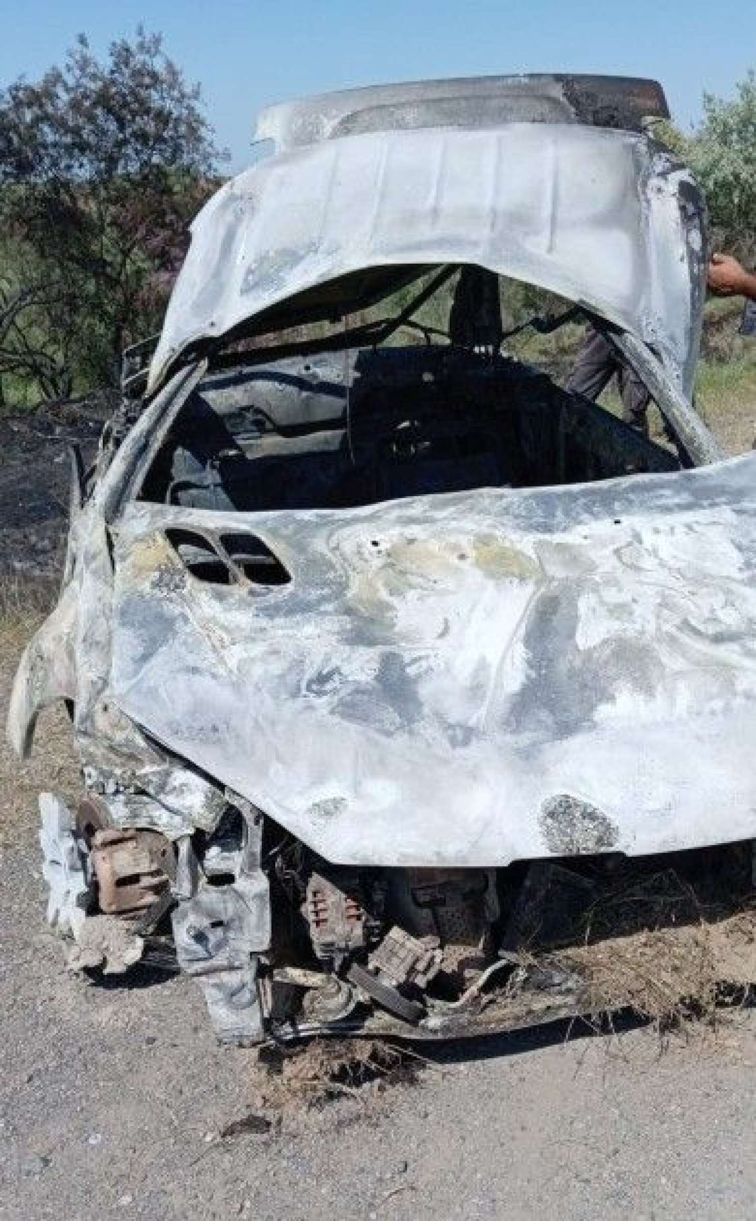 İmişlidə qəzaya uğrayan avtomobil yandı - FOTO