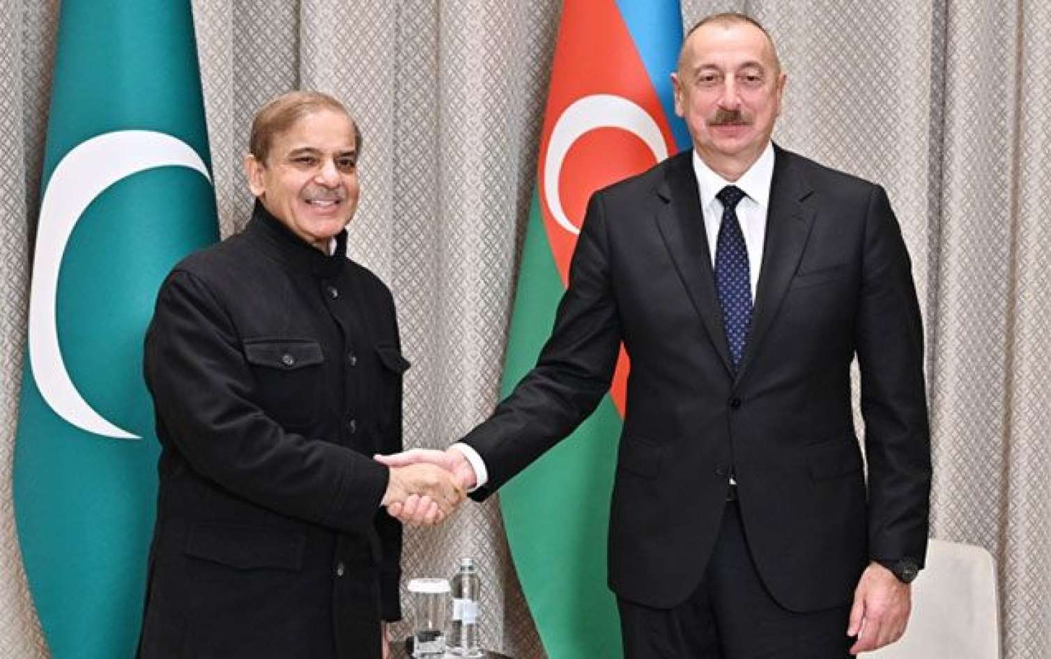 Şahbaz Şərif Azərbaycana gələcək 