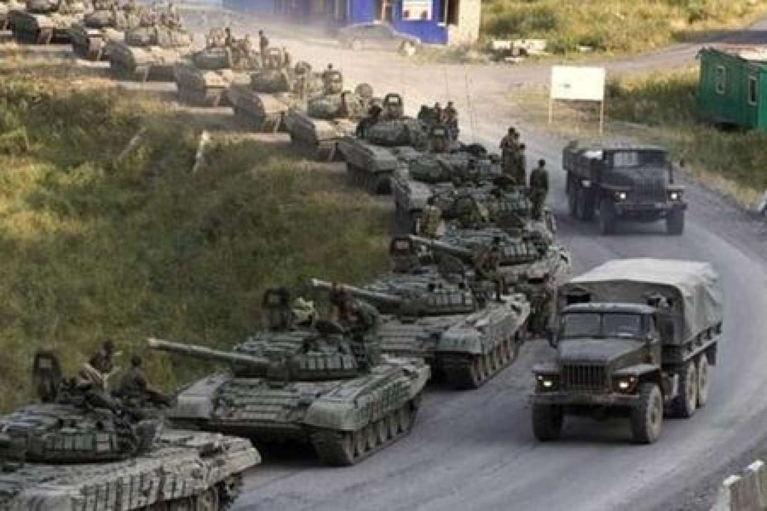 5000 hərbçi, 700 ağır texnika SƏRHƏDƏ TOPLANDI  