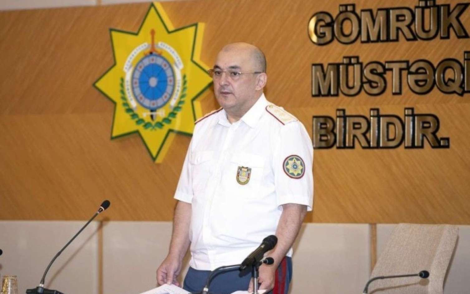 Şahin Bağırov mayor müavinini polkovnik elədi -  FOTO