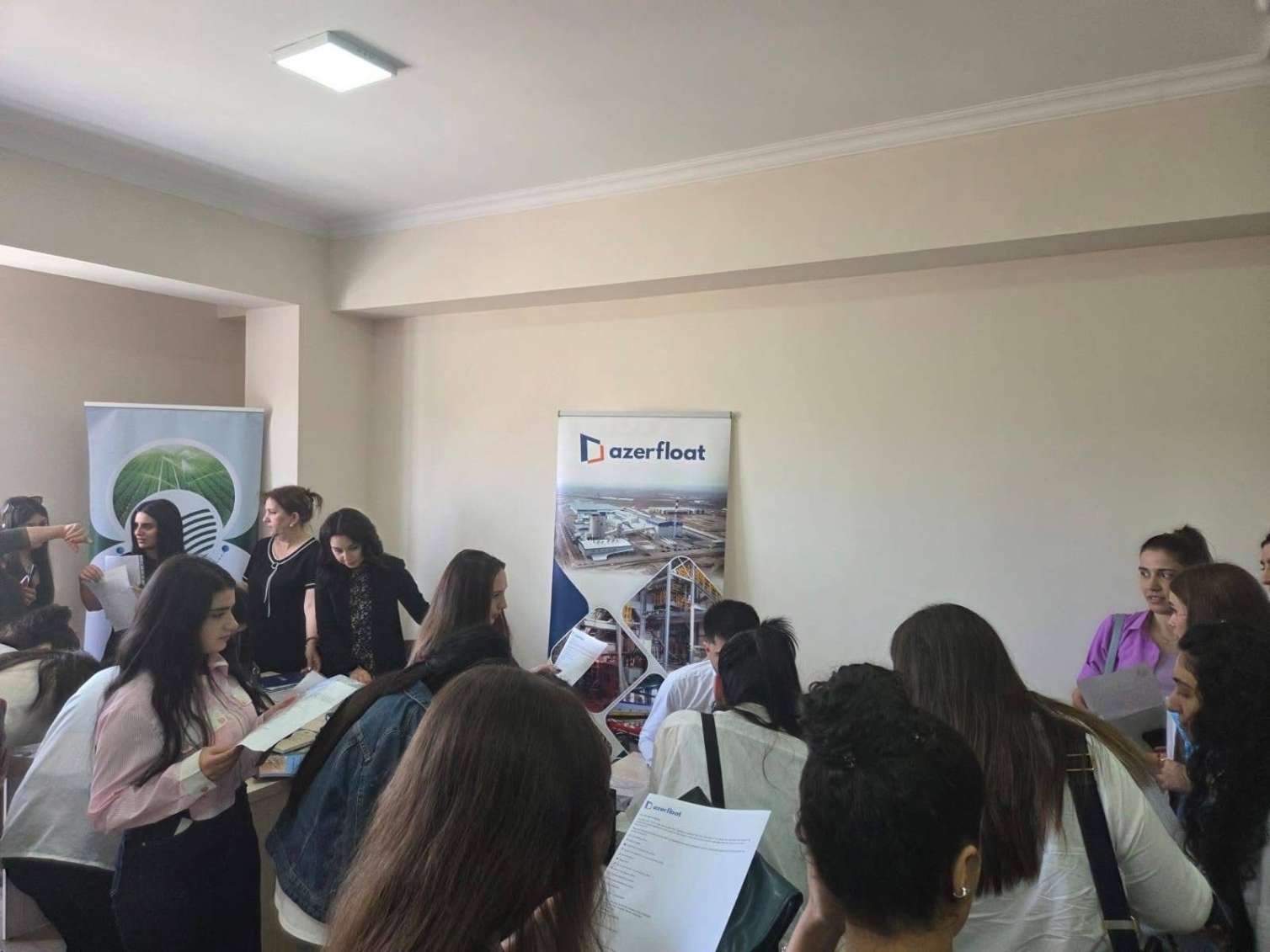 Əmək Bazarı ilə Körpü: BakuPost əmək yarmarkasında iştirak etdi - FOTO