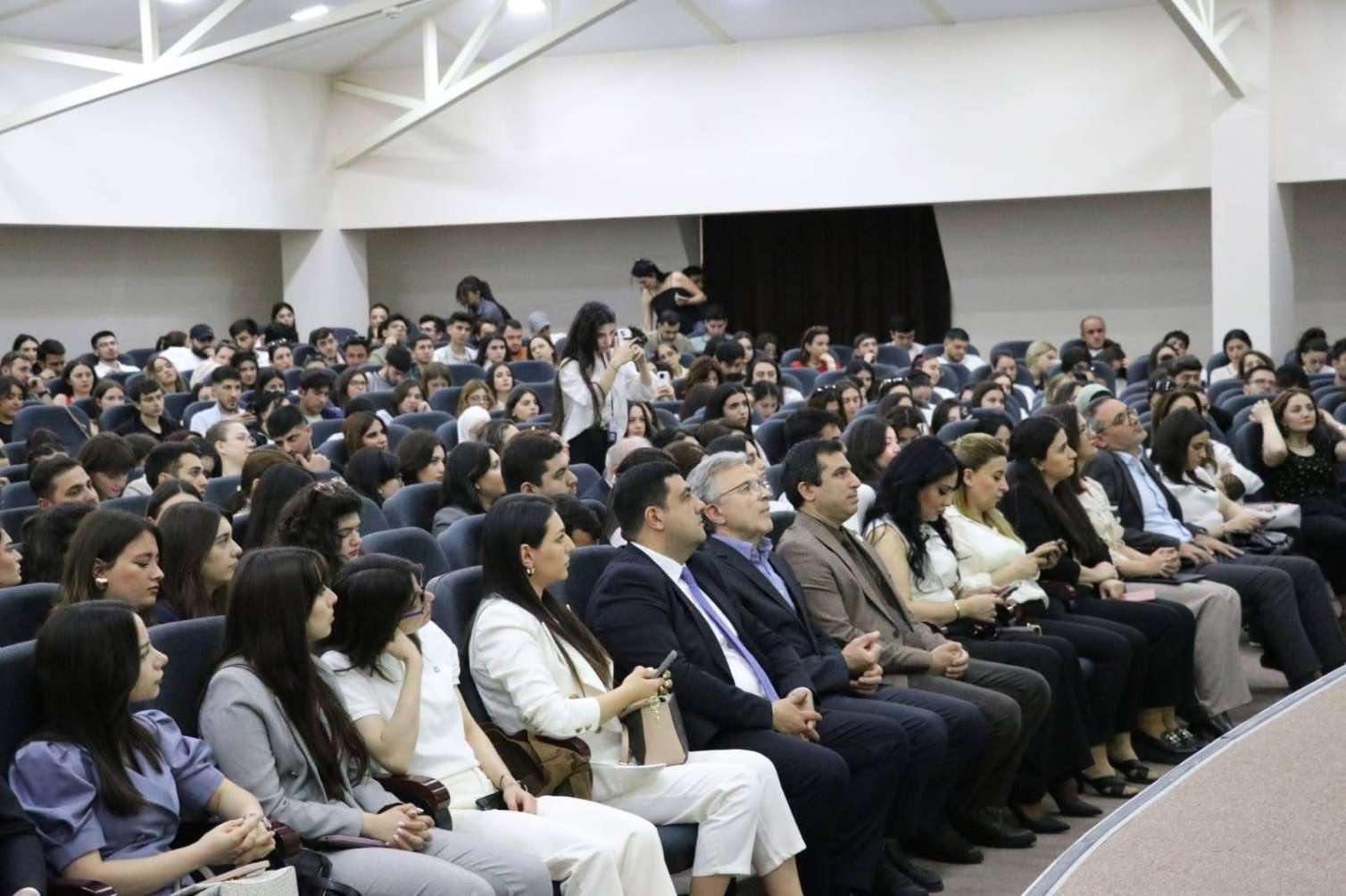 Əmək Bazarı ilə Körpü: BakuPost əmək yarmarkasında iştirak etdi - FOTO