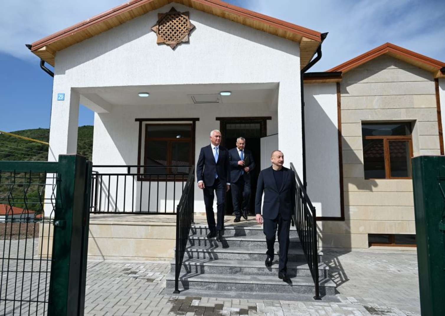 Prezident Laçının bu kəndinin açılışında -  FOTO