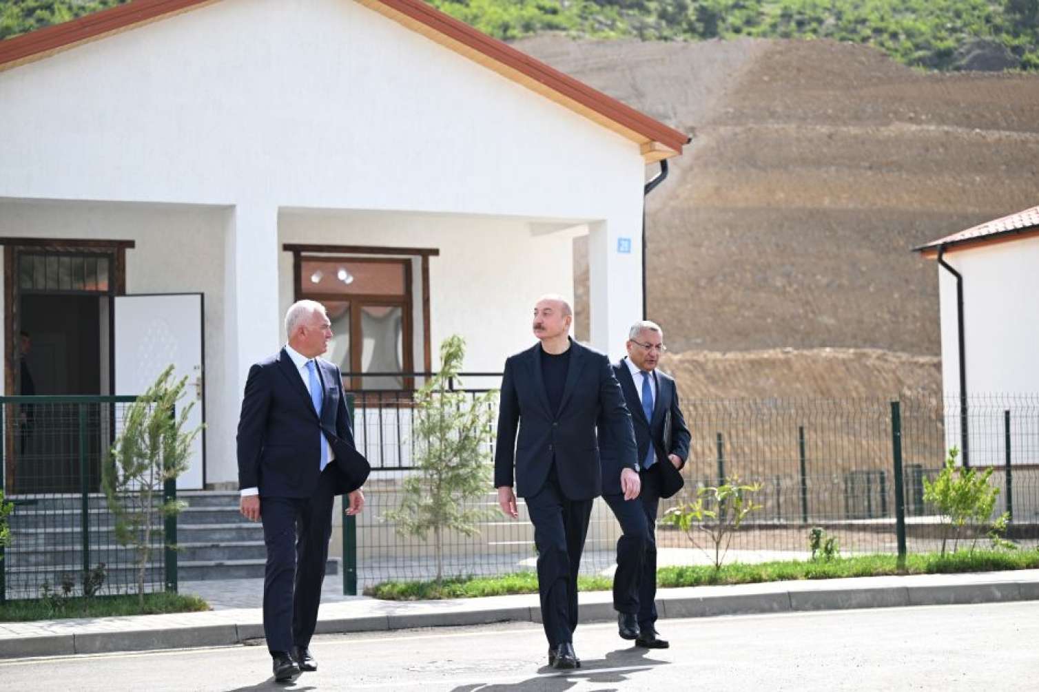Prezident Laçının bu kəndinin açılışında -  FOTO