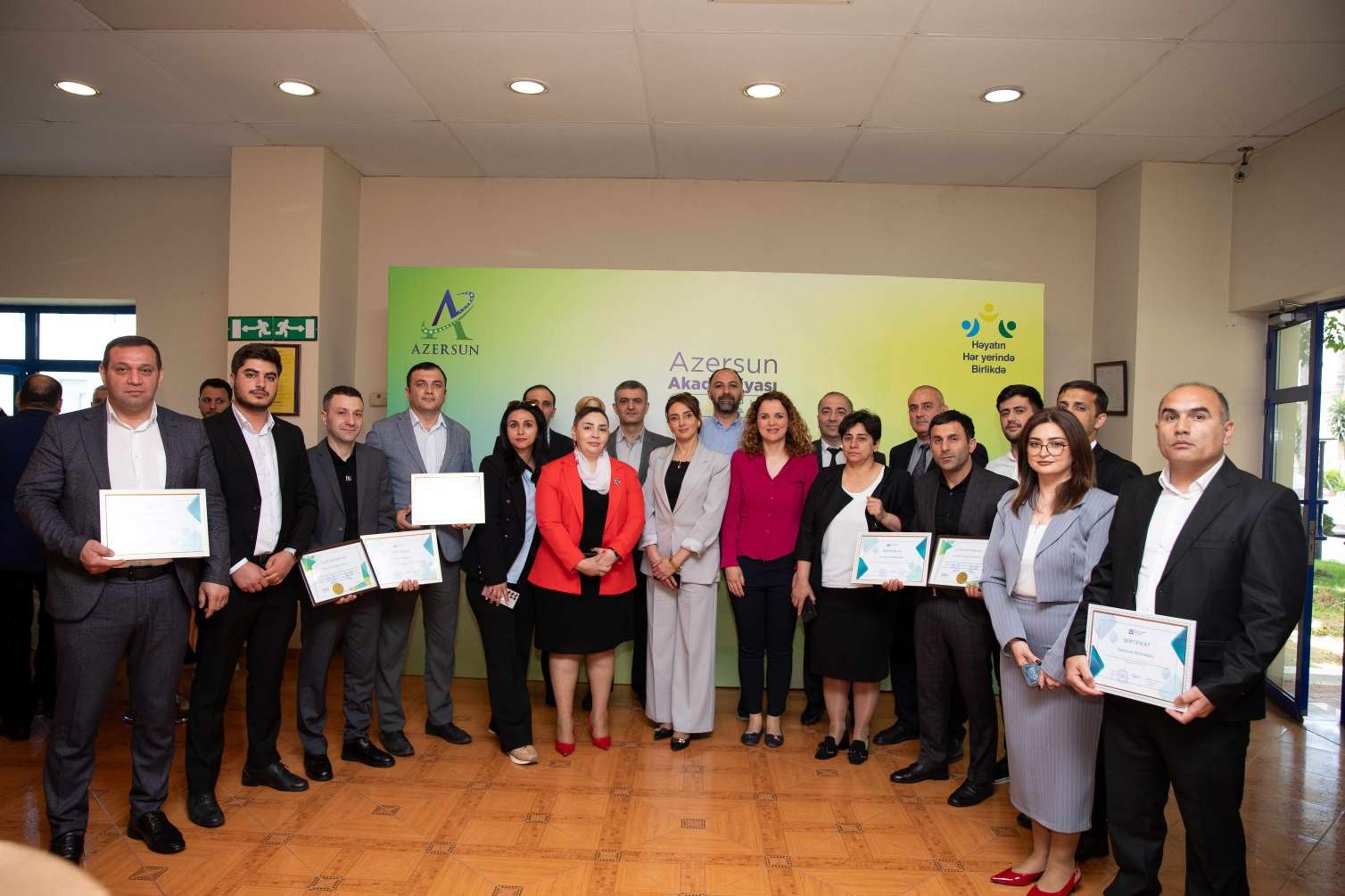 “Tecnosun” ilk məzunları diplomlarla təltif olundu - FOTO 