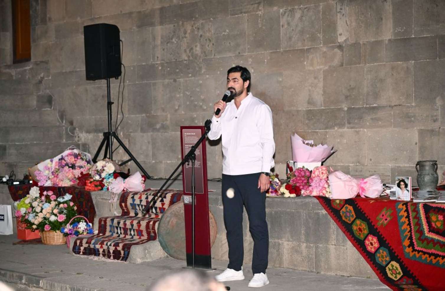 Nigar Həsənzadənin “Mənim Tanrım” adlı poeziya axşamı keçirilib- FOTO 