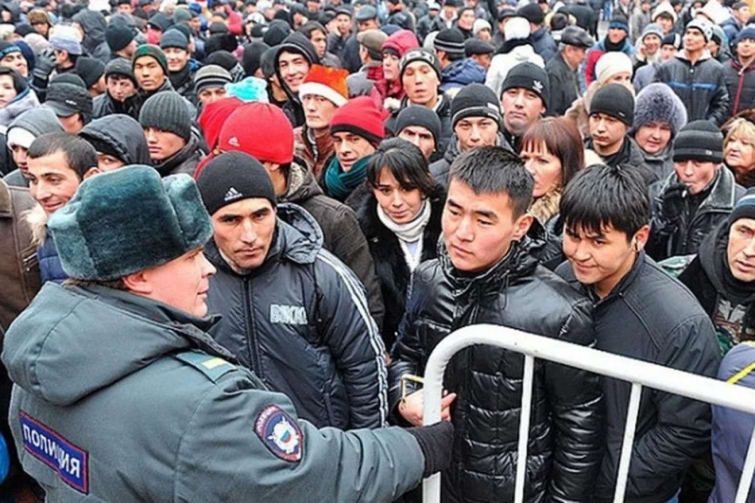 Rusiyanın miqrantlardan depozit tələbi - Məqsəd nədir? - Açıqlama 