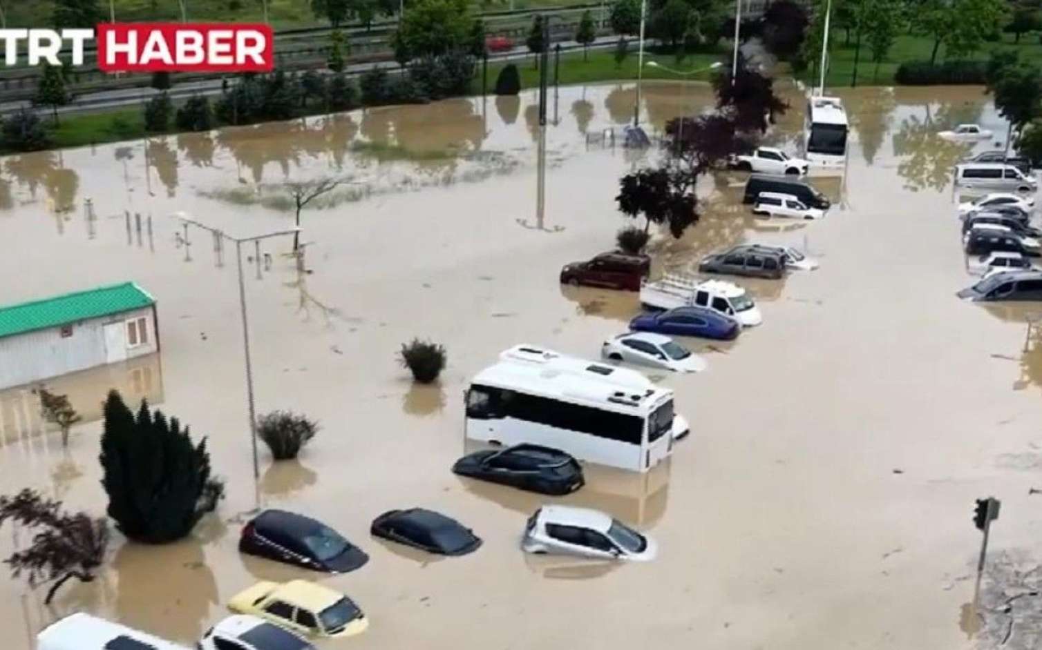 Türkiyənin bu şəhəri su altında qaldı -  VİDEO