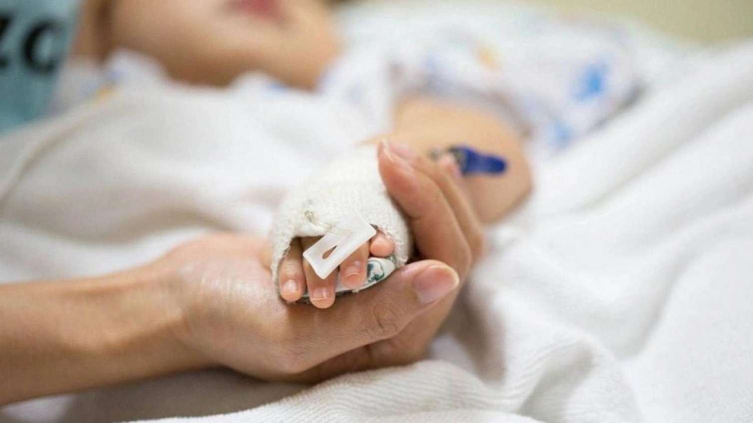 TƏBİB: 2 yaşlı uşaq pnevmoniyadan ölüb - YENİLƏNİB 
