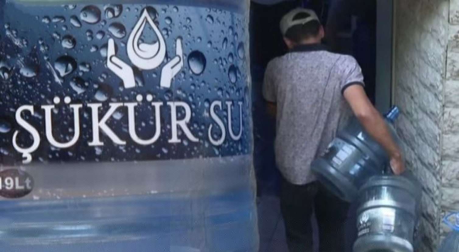 Yasamalda zirzəmidən çıxarılan su insanlara bulaq suyu adı ilə SATILIR – VİDEO 