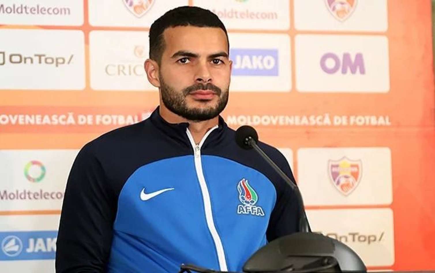 Emin Mahmudov yenidən millinin kapitanı olacaq 