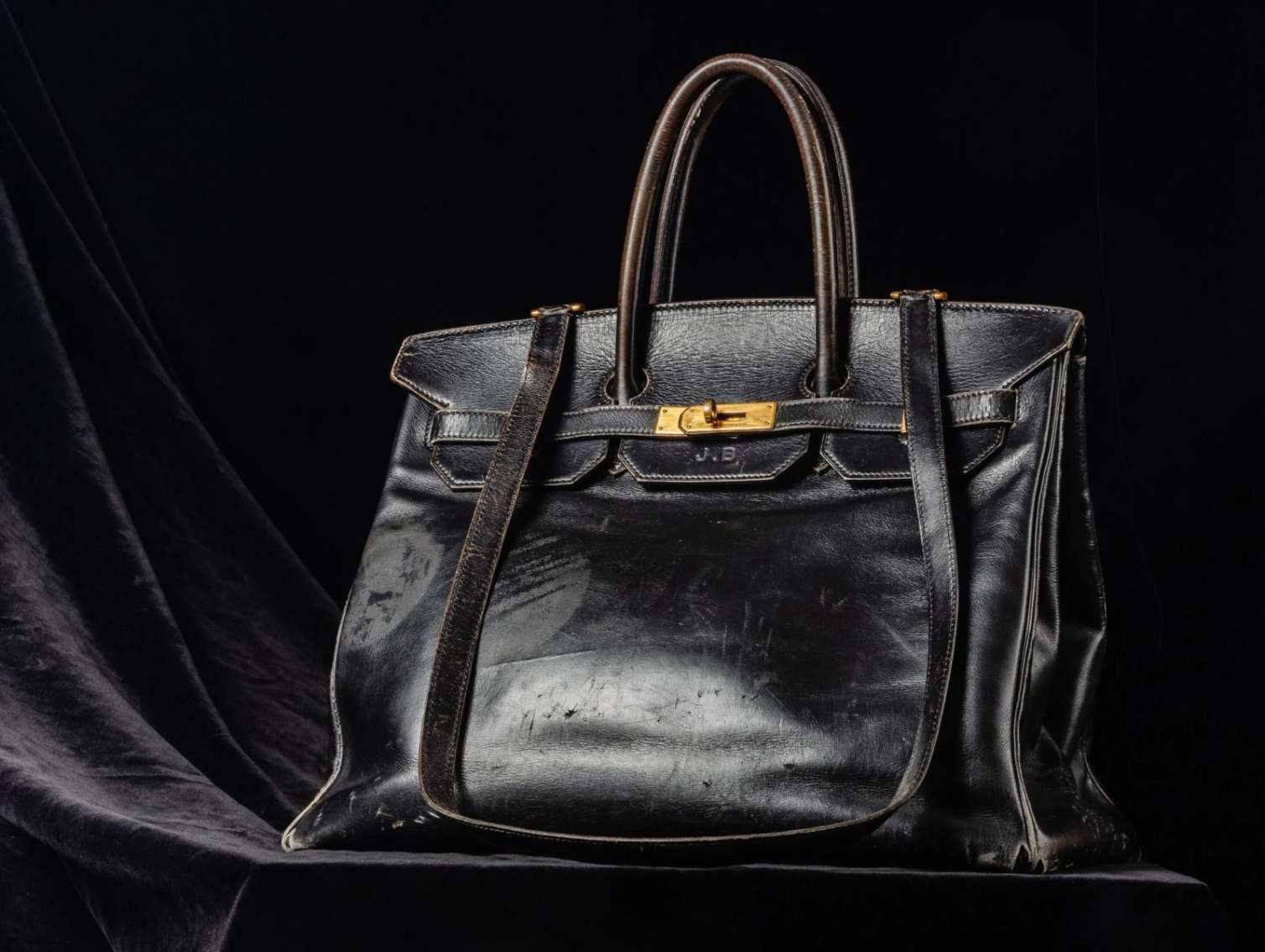 “Hermes”in əfsanəvi çantası hərraca çıxarılır - Foto 
