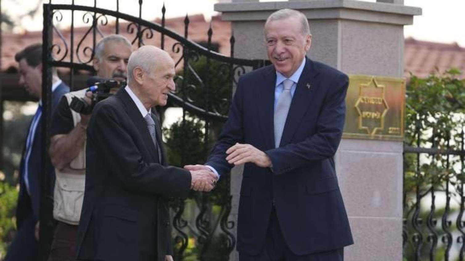 Bağçalıdan Ərdoğana dəstək:  Bu konstitusiya ləğv edilməlidi!