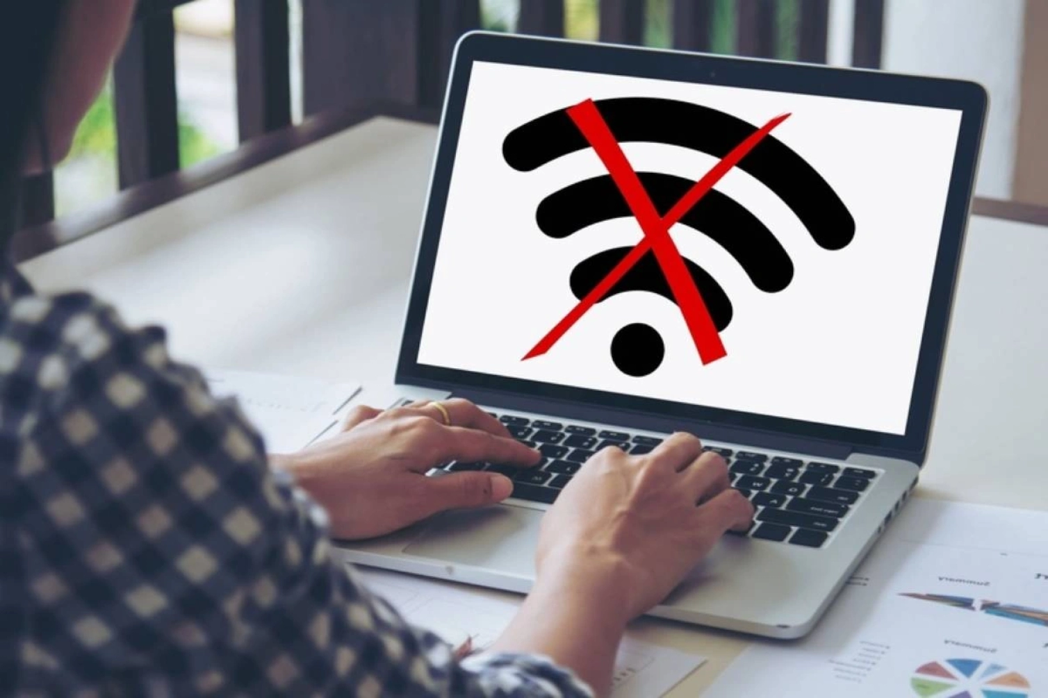 Bu ölkədə internet KƏSİLDİ 