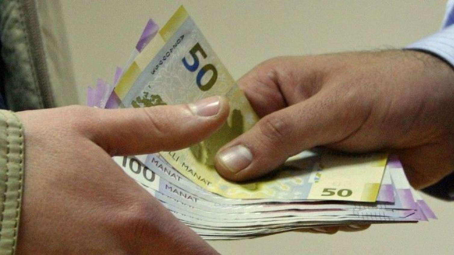 Daha bir dələduzluq edən taksi sürücüsü saxlanıldı 