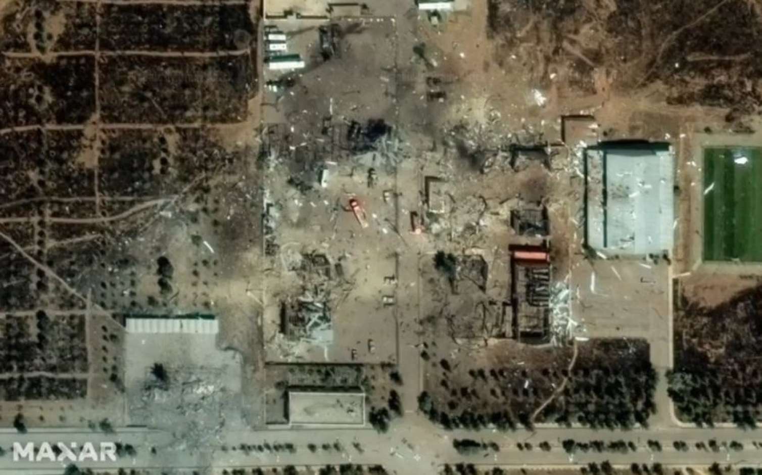 SEPAH-ın Təbrizdəki hərbi bazası məhv edildi - FOTO 