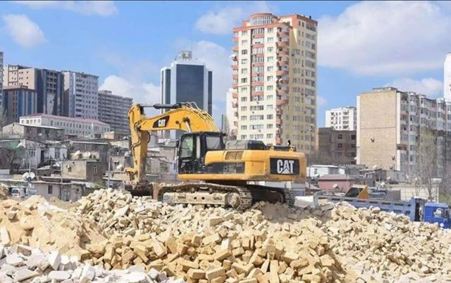 Bakıda bu ərazilərdə evlər söküləcək 