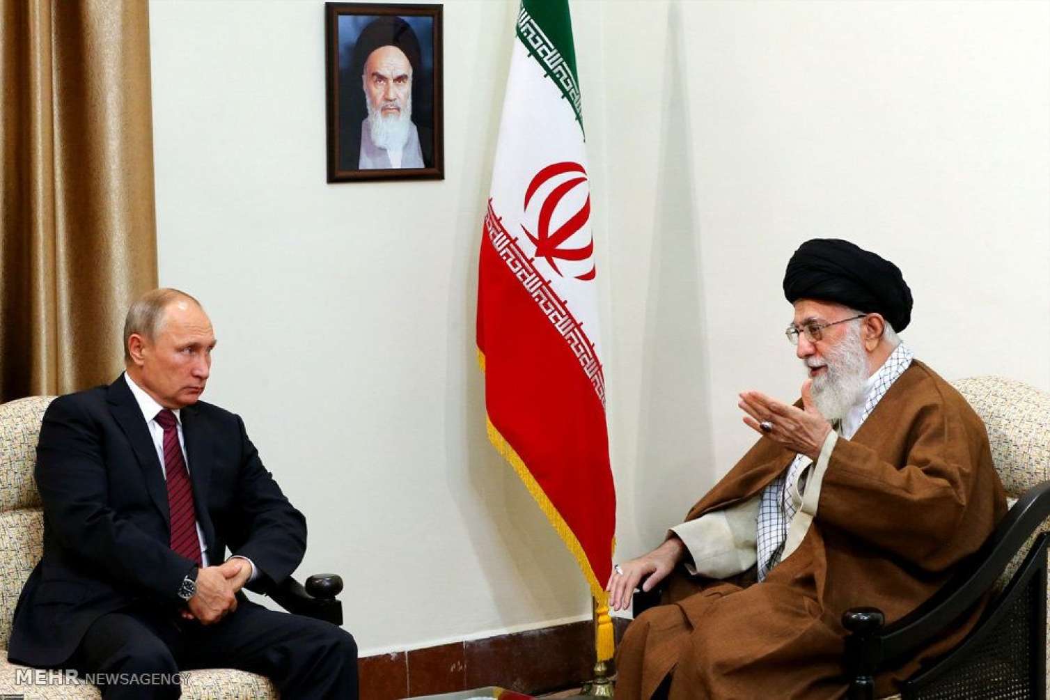 Putin Xamenei barədə  jurnalistlərə  AÇIQLAMA VERDİ 