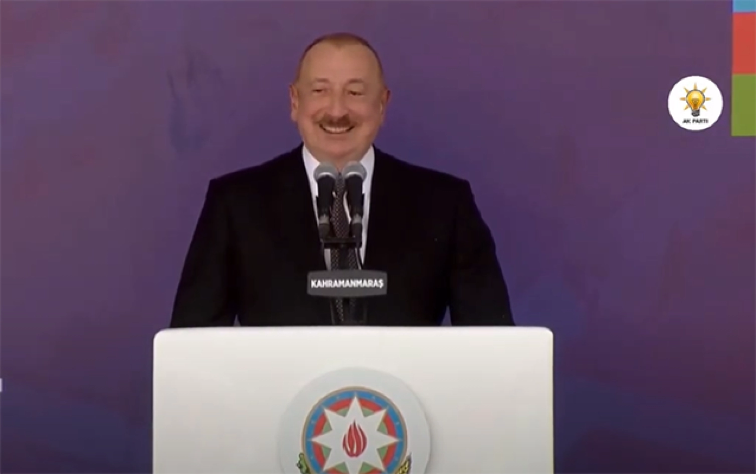 Prezidentin çıxışı zamanı “Qarabağın fatehi” səsləri ucaldı  - VİDEO