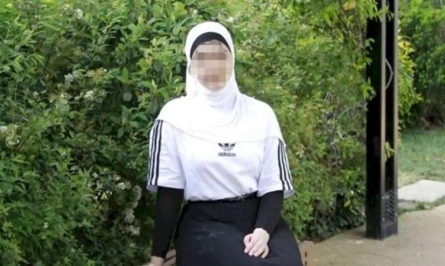 Axundla qaçan 16 yaşlı qız danışdı  - VİDEO