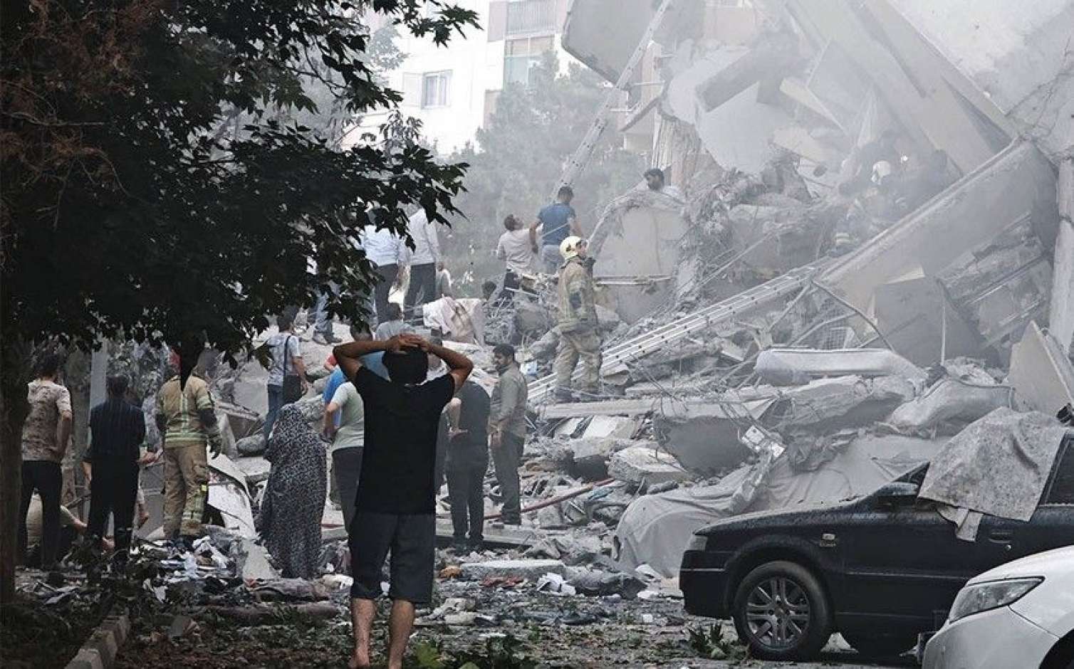 İran İsrailə zərbə endirdi:  86 nəfər yaralandı 