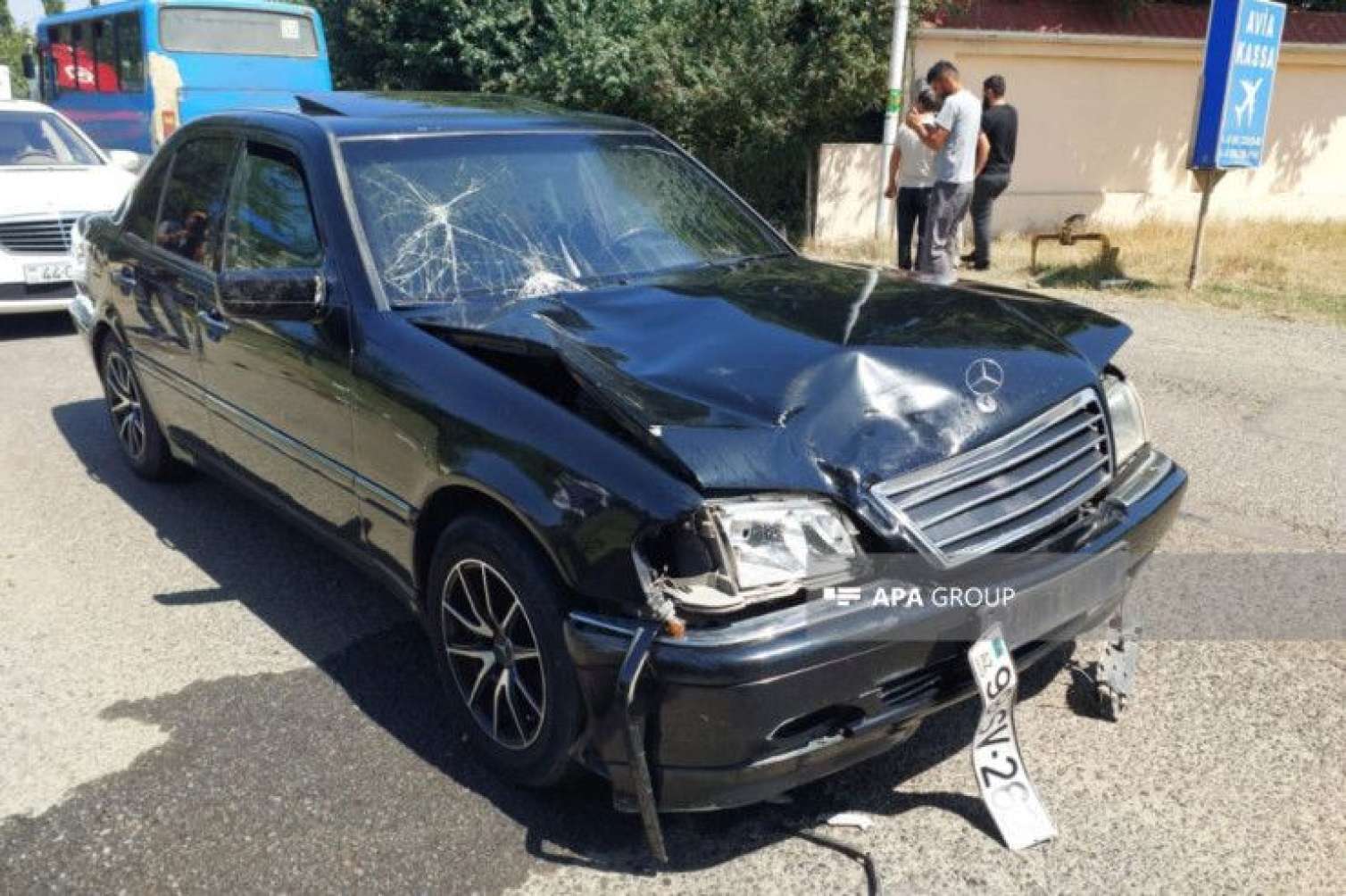 Lənkəranda "Mercedes"lə vurulan qadın öldü 