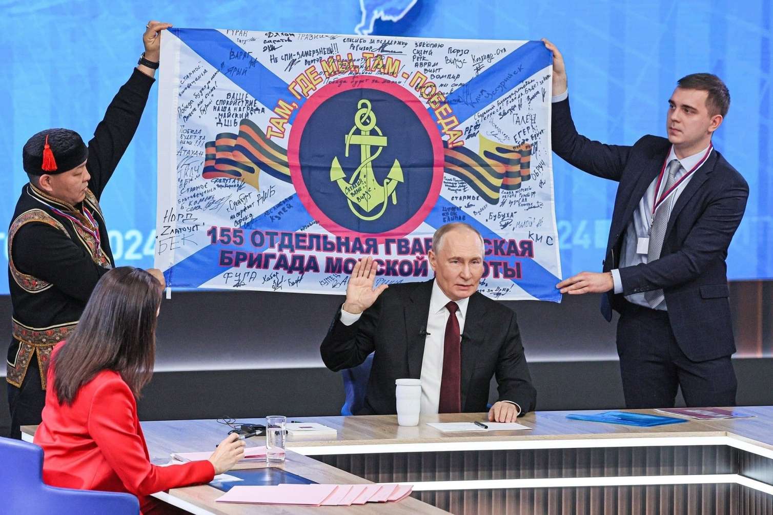 Bayrağı qaldırılmış, Putin tərifləmişdi: Ukrayna məhv etdi - Foto 