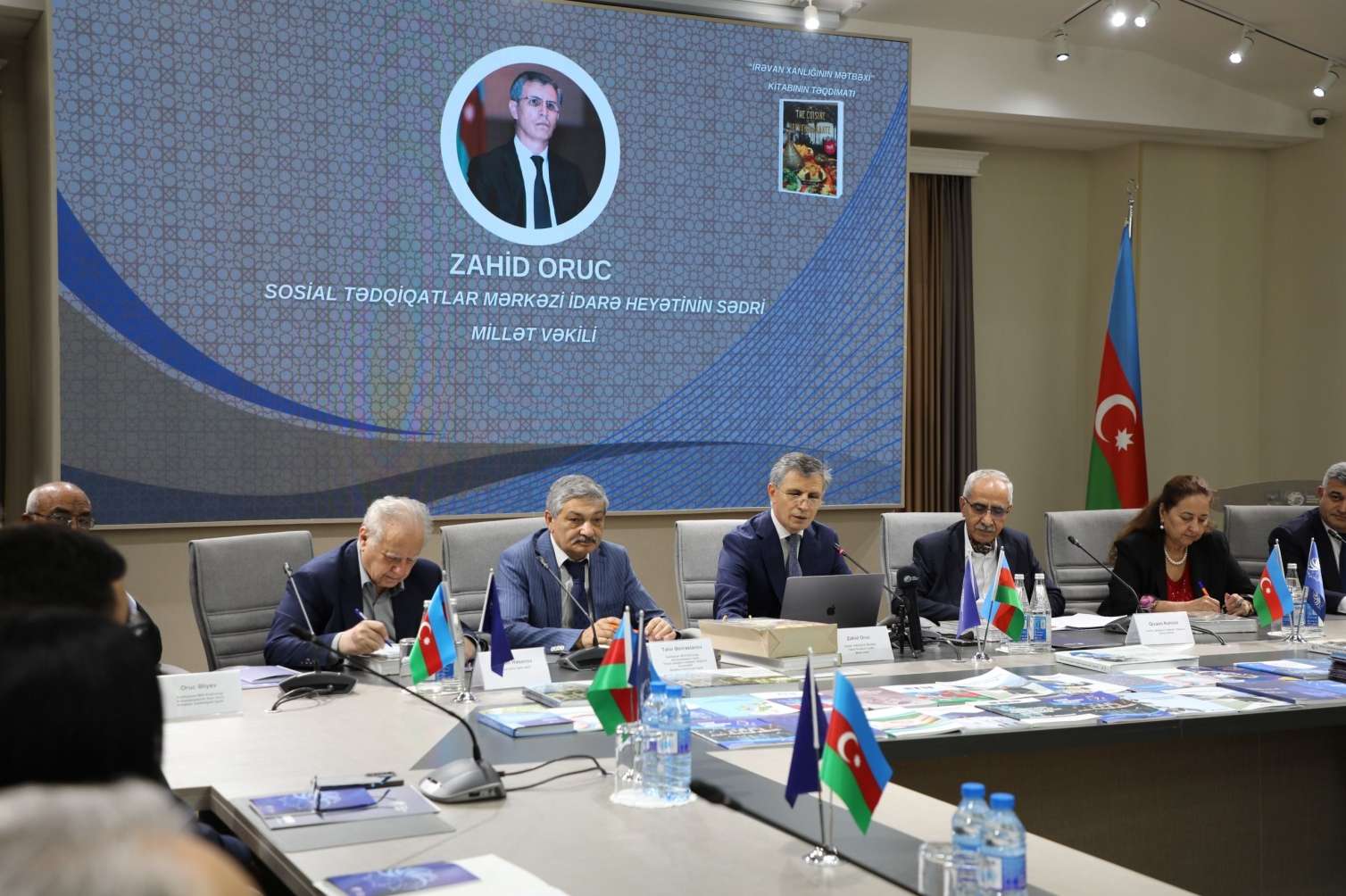 Ermənilərə tutarlı cavab - İngilis dilində kitab nəşr etdirildi - FOTO 