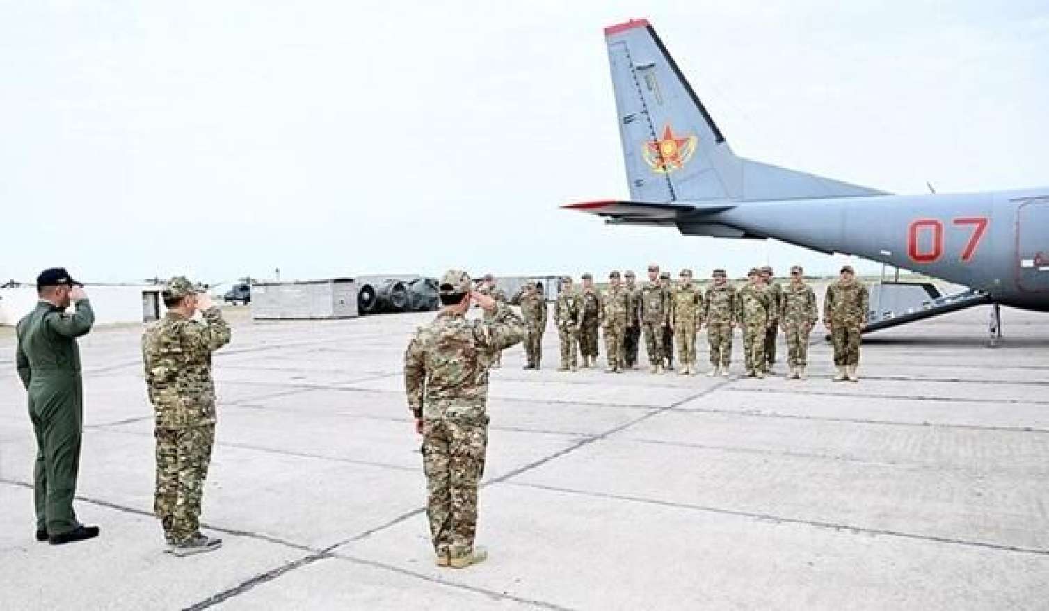 Qazaxıstan hərbçiləri Azərbaycanda 