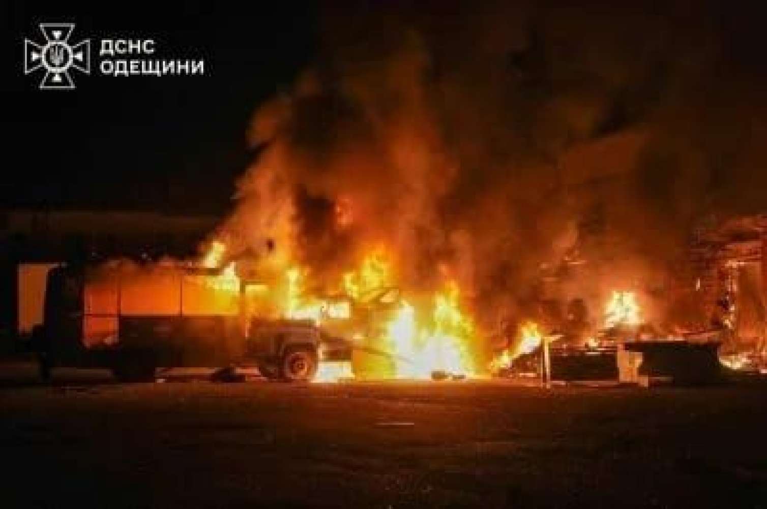 Rusiya yenə Odessaya hücum etdi -  Ölən var - FOTO
