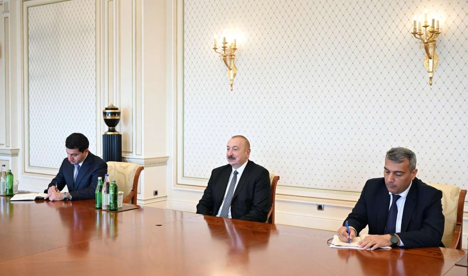Prezident qəbul keçirdi - FOTO