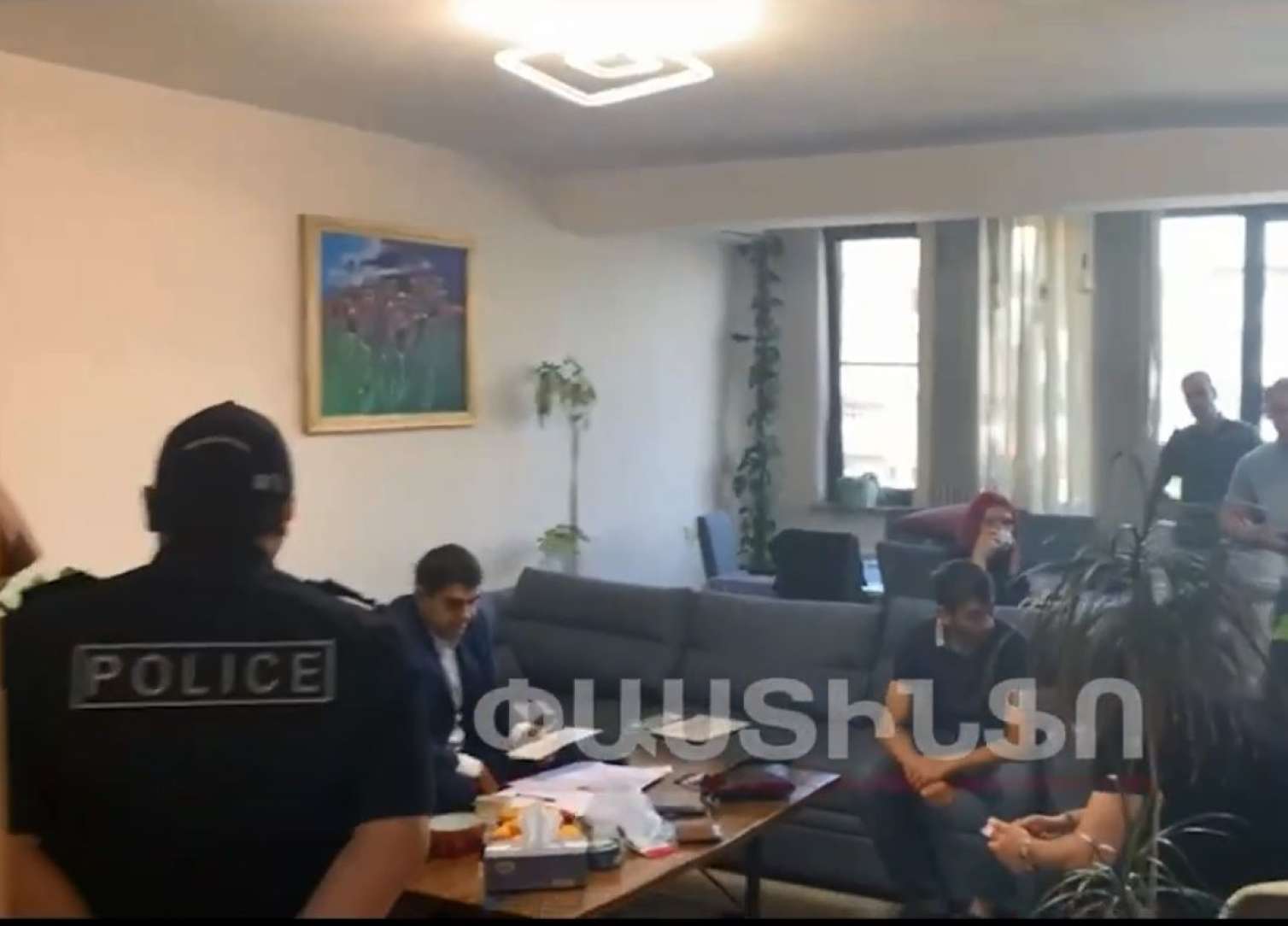 Paşinyan Əbu-Dabidədir, Ermənistanda isə görün, nə baş verir -  VİDEO