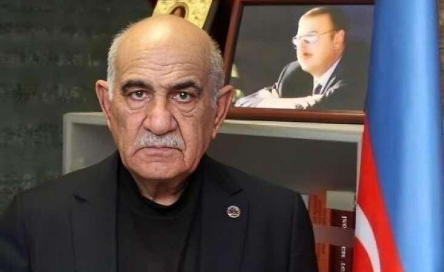 Tanınmış vəkil vəfat etdi  