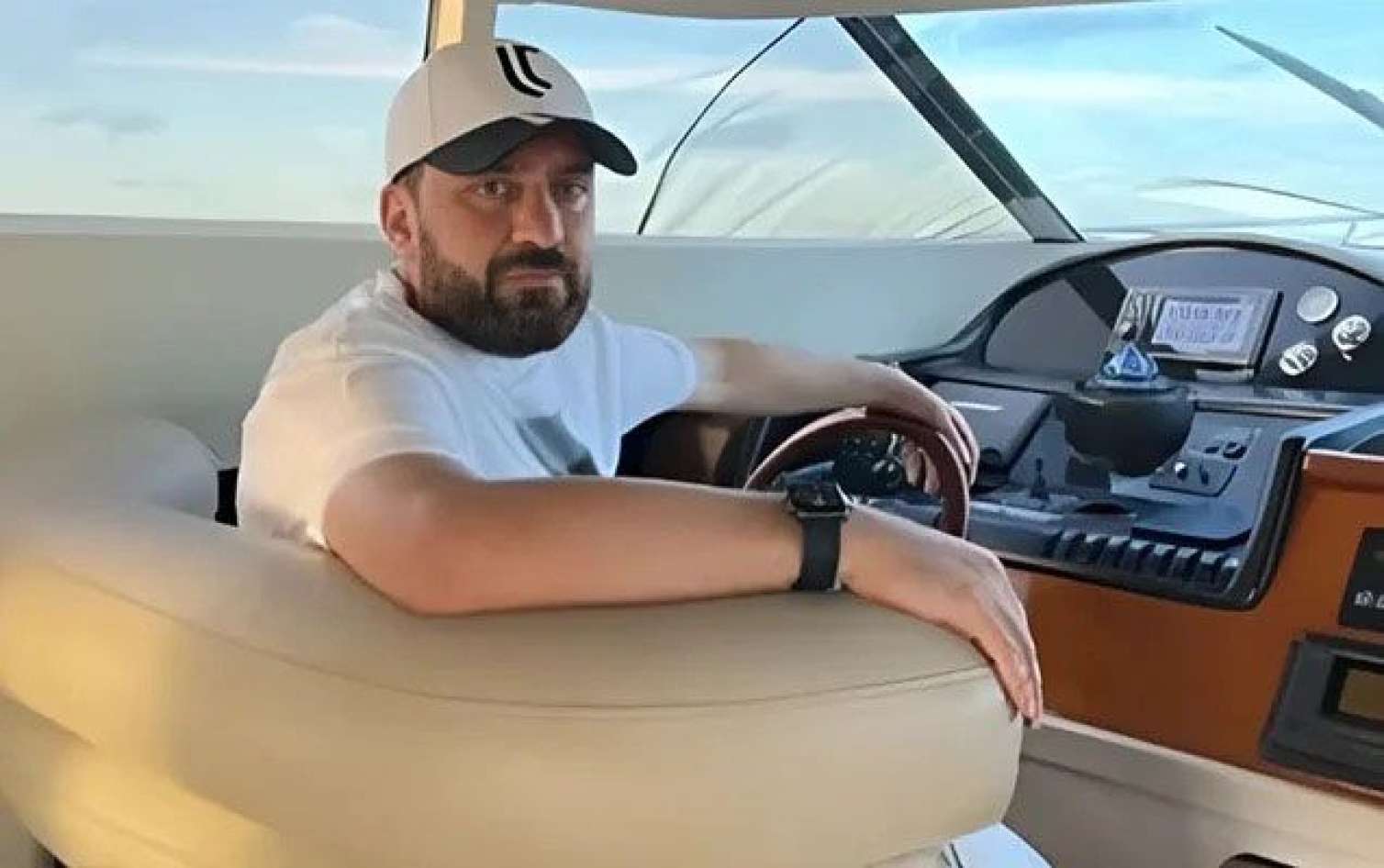 Şəkili “Qumar kralı”nın adamları azadlığa çıxdı  