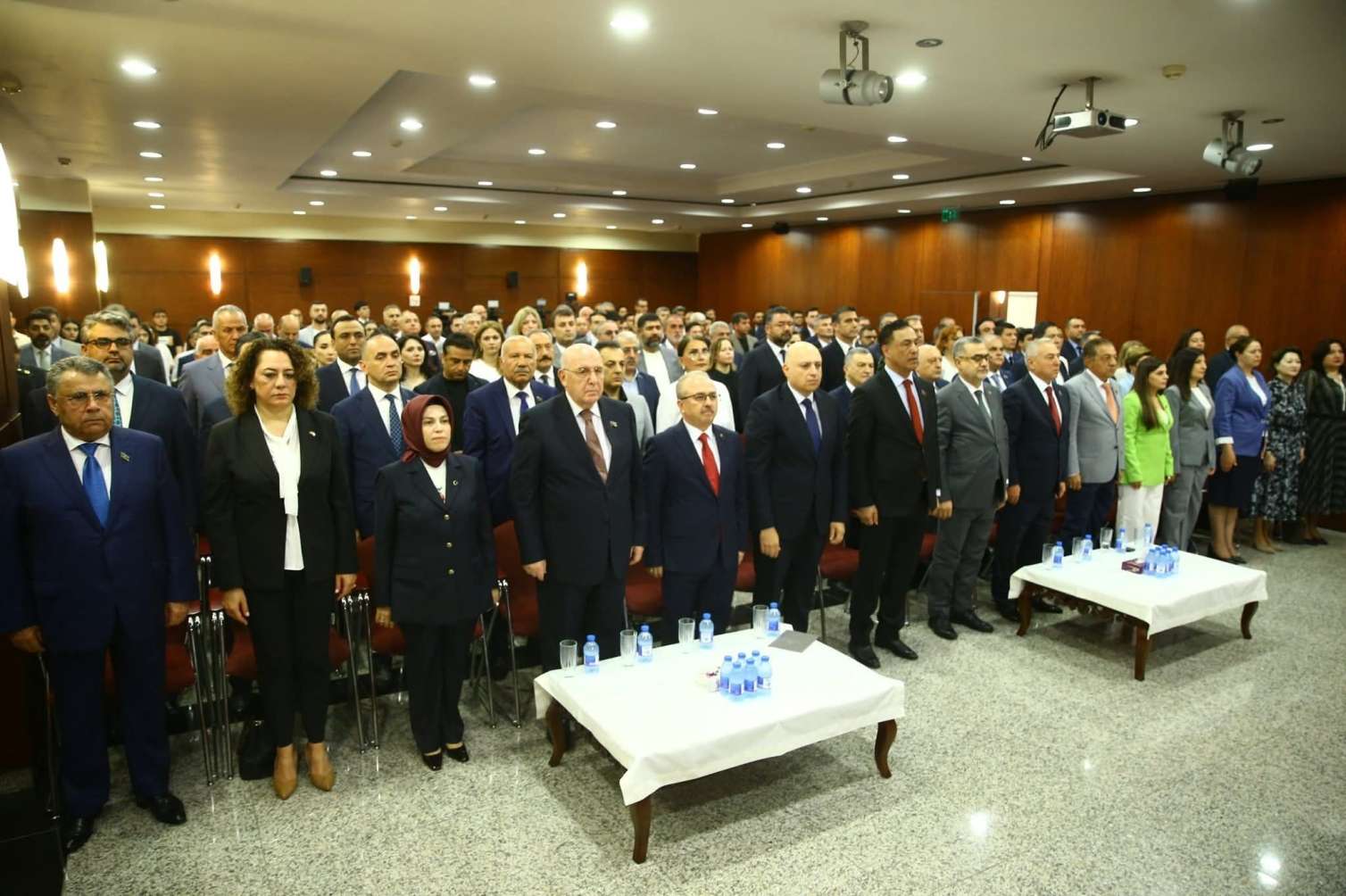 Şok iddia: Türkiyə səfirliyi FETÖ-yə qarşı tədbirə FETÖ-çüləri çağırdı - Foto 