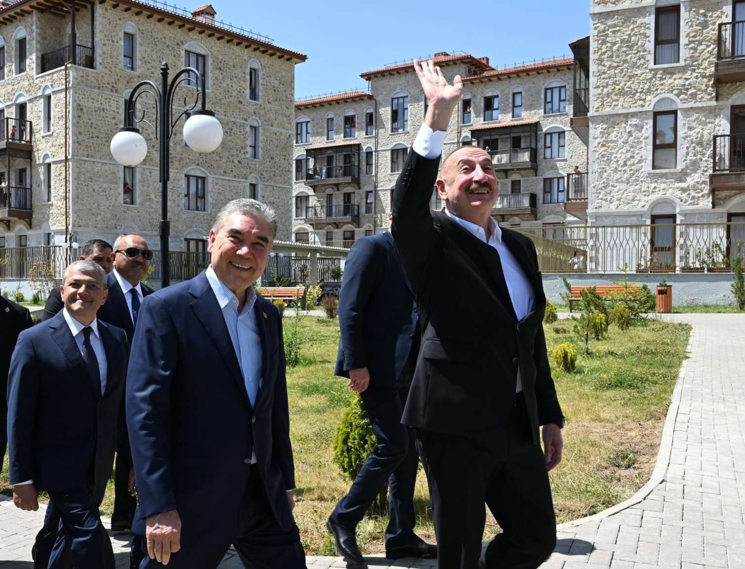 Liderlər Şuşaya getdi - Foto 