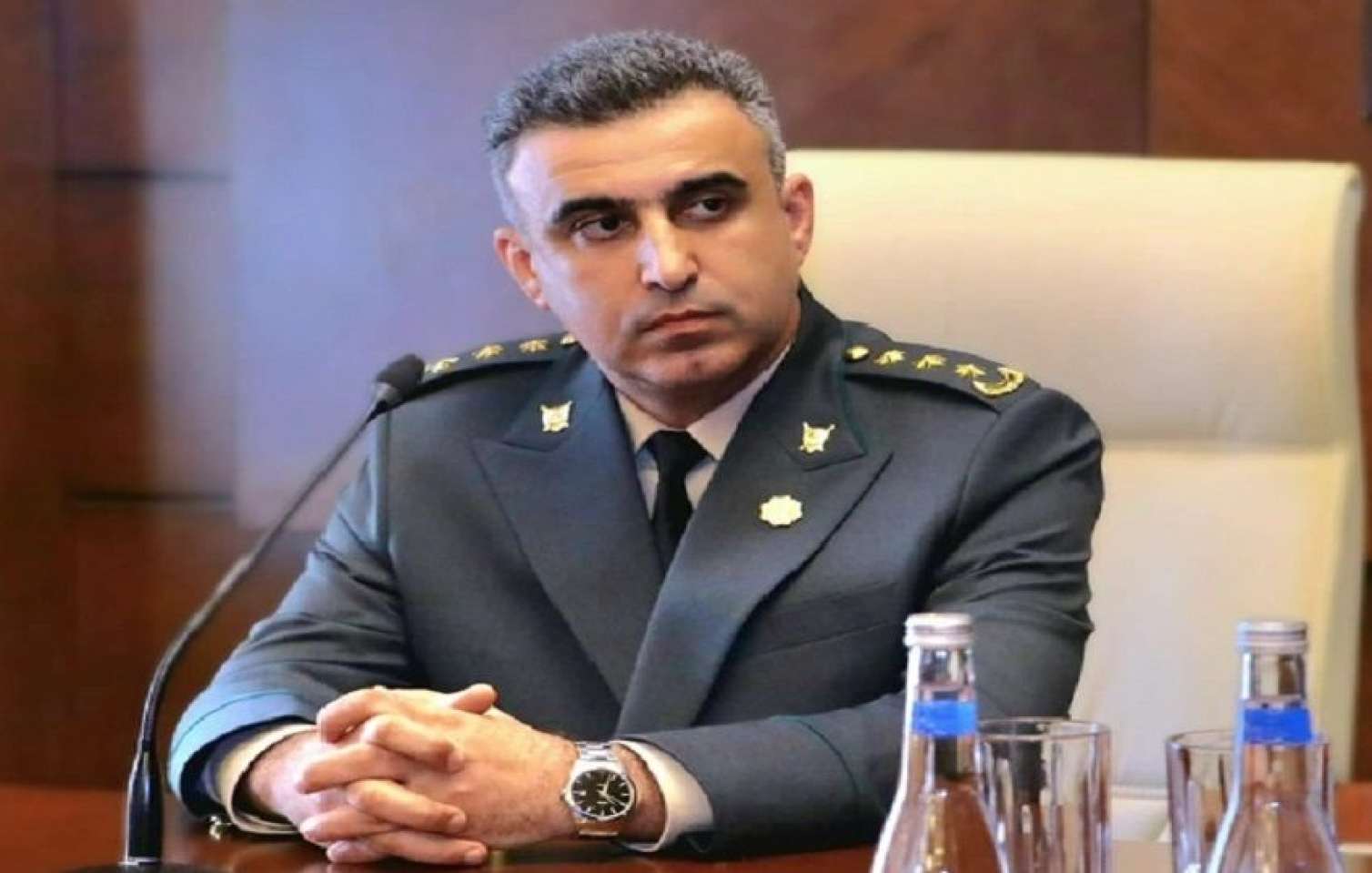 Hərbi prokuror hərbçilərin qəsdən adam öldürməsindən DANIŞDI 