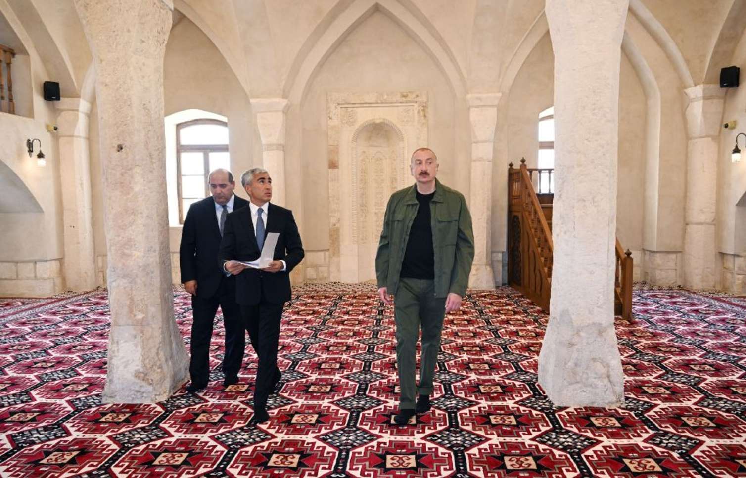 Prezident Ağdamda tarixi məscidin açılışını etdi - FOTO