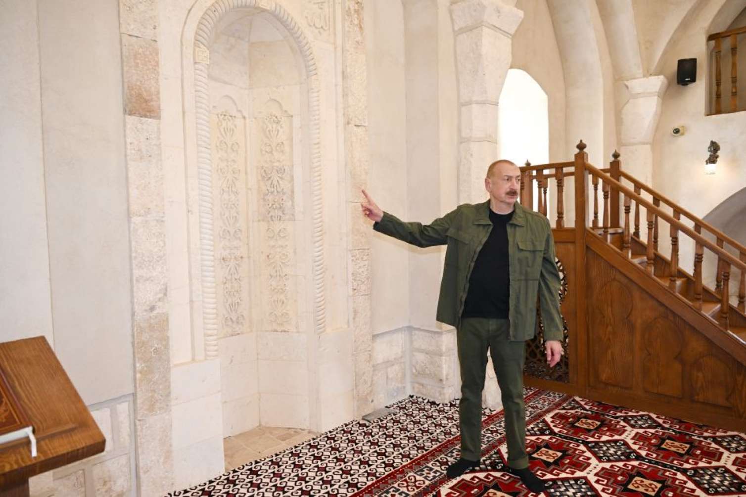 Prezident Ağdamda tarixi məscidin açılışını etdi - FOTO