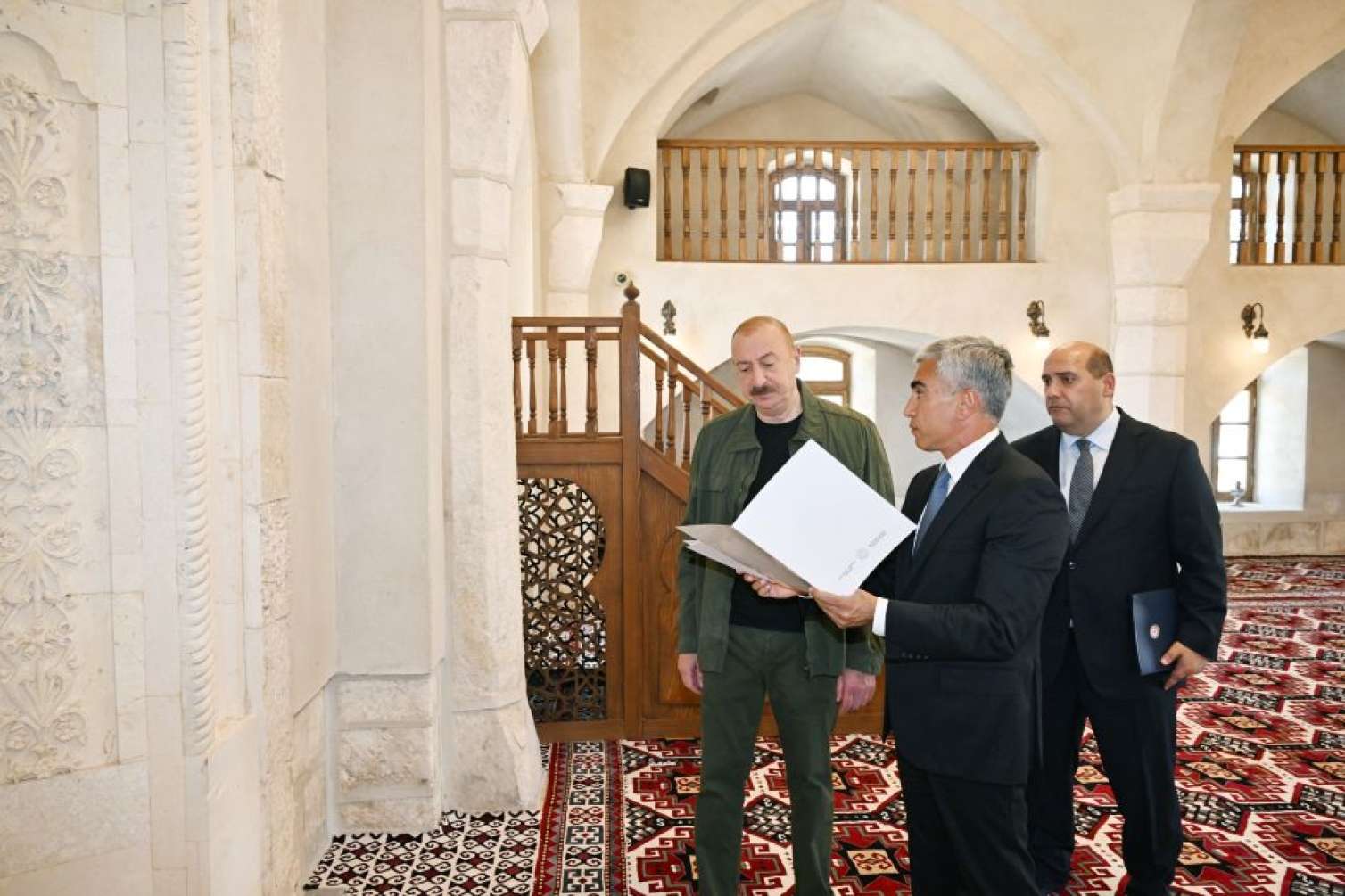 Prezident Ağdamda tarixi məscidin açılışını etdi - FOTO