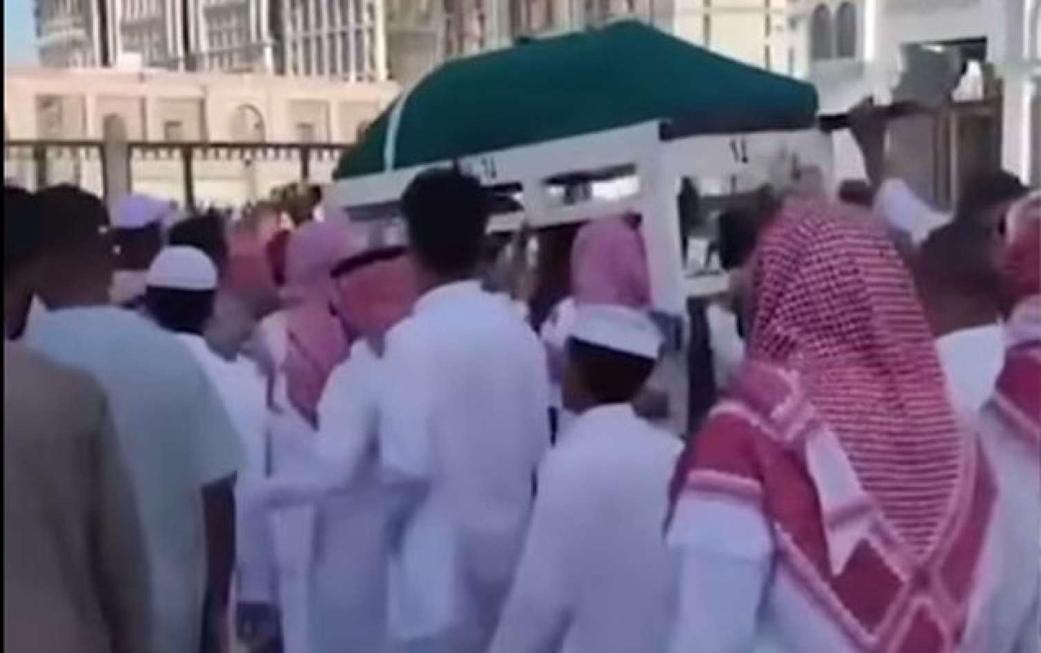 Azərbaycanlı müəllim peyğəmbərlə eyni qəbirstanlıqda dəfn edildi 