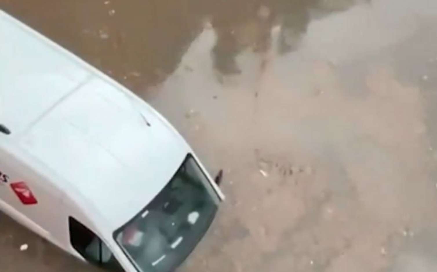 Ankarada təbii fəlakət: evlər su altında qaldı  