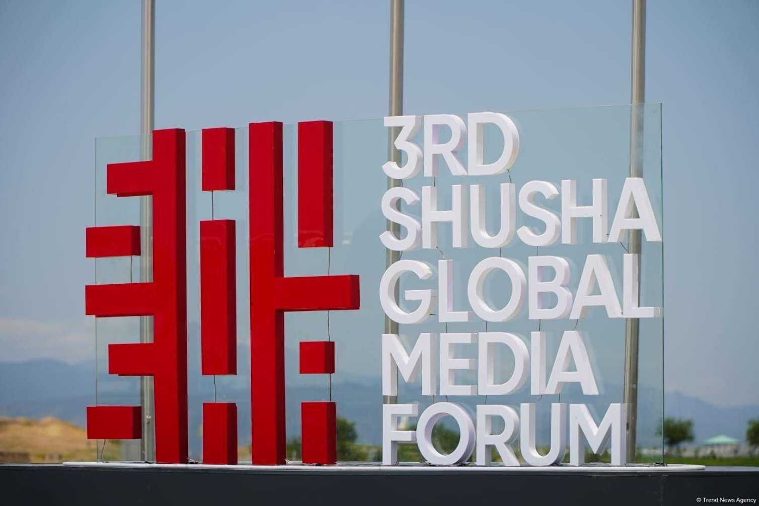 III Şuşa Qlobal Media Forumu iştirakçıları Füzulidə 