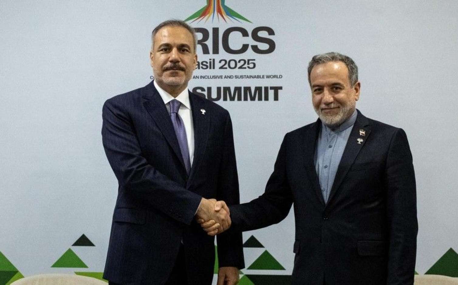 Fidan Arakçi ilə Suriya və Qəzzanı müzakirə etdi 