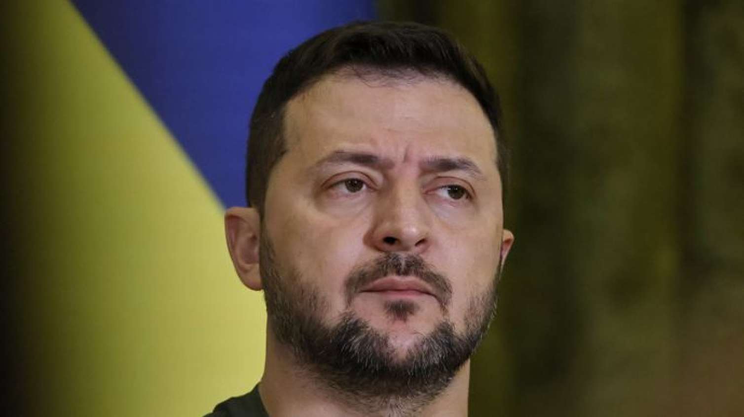 Zelenski: Kiyev İstanbulda tam atəşkəsin əldə olunmasında israr edəcək 