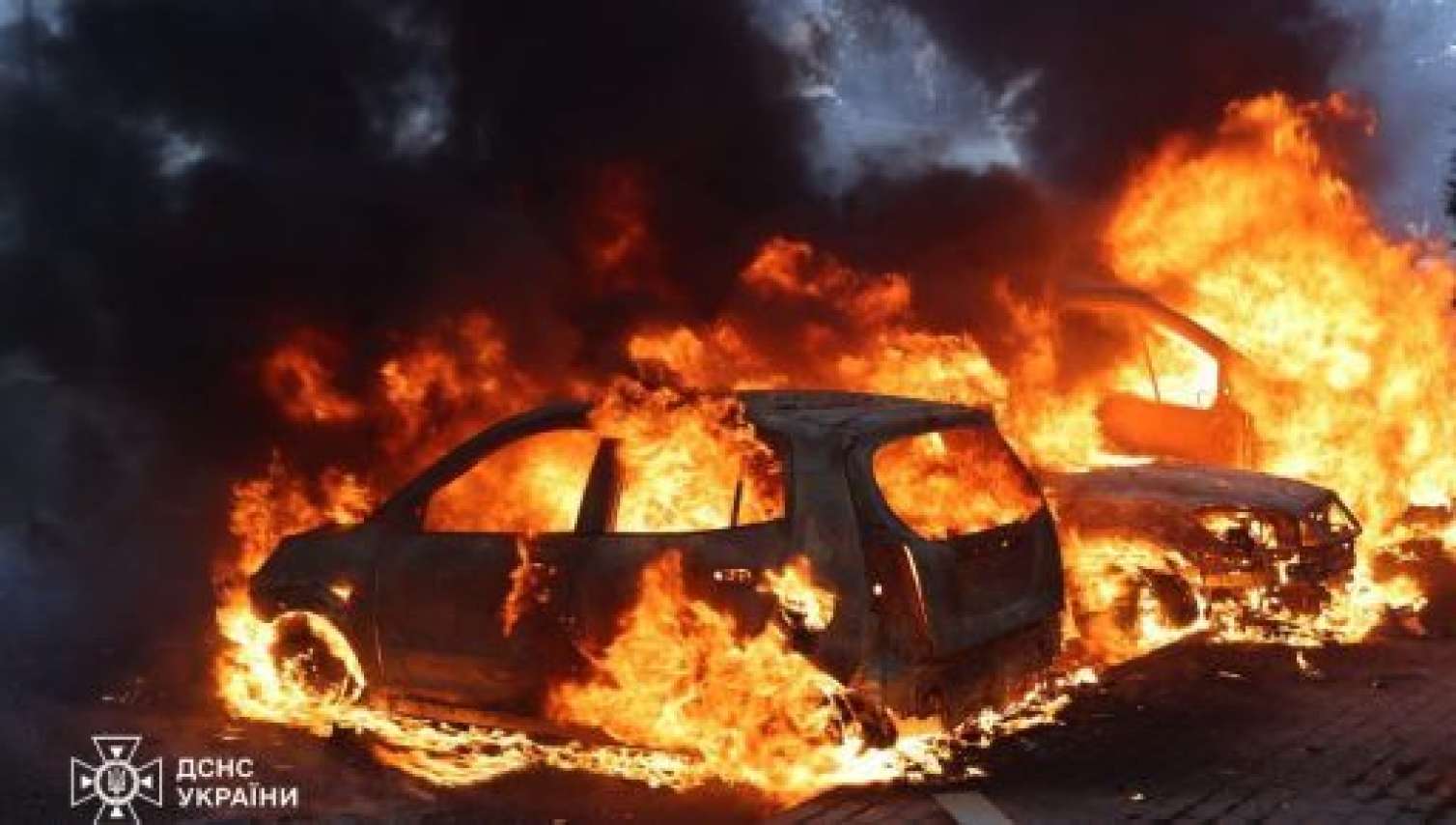 Rusiya Xarkova 500 kiloqramlıq bomba atdı – Dəhşətli görüntülər 