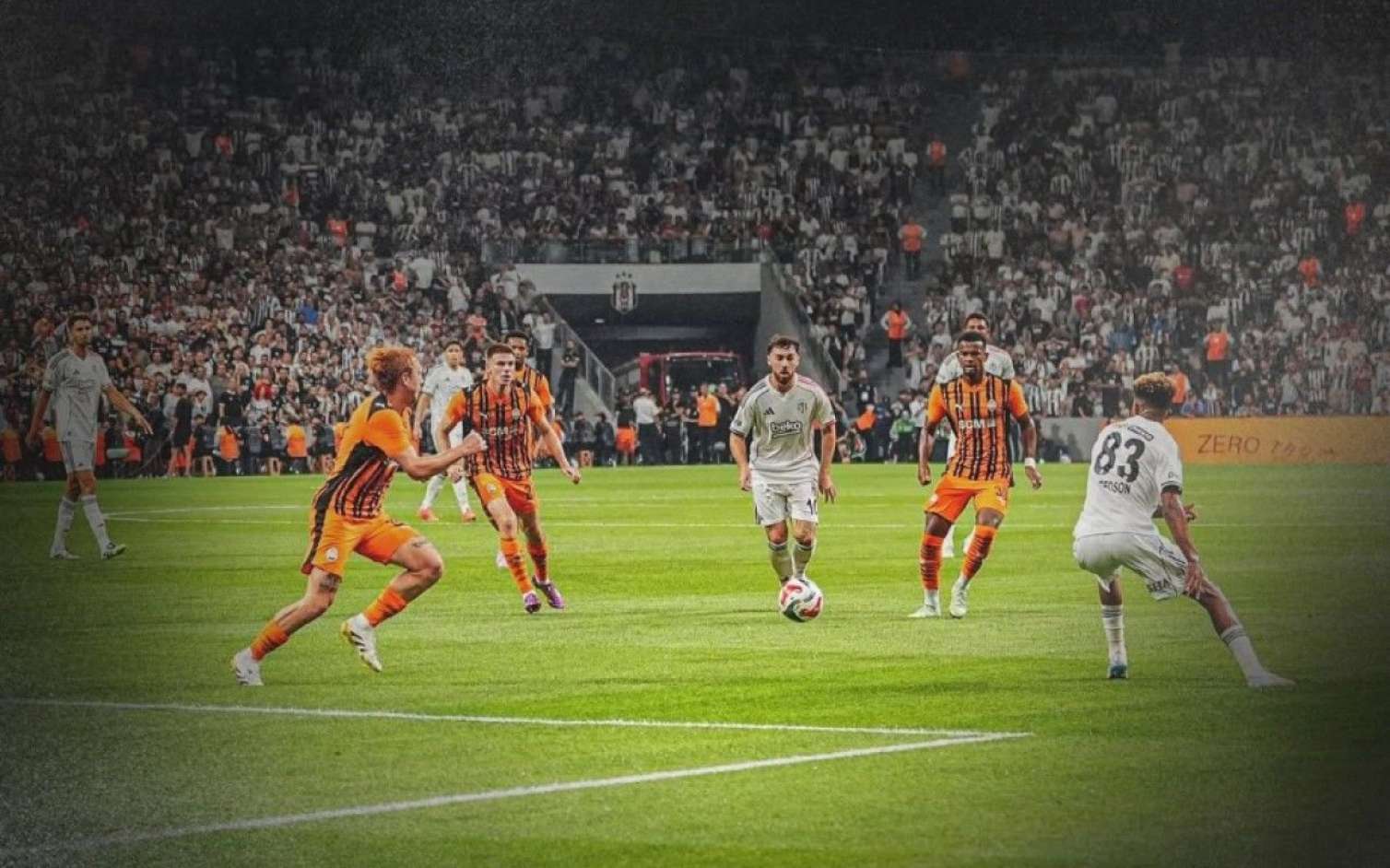 Arda Turanın komandası “Beşiktaş”ı məğlub etdi 